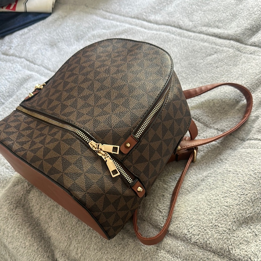 Brown Geometric Pattern Backpack - image 1